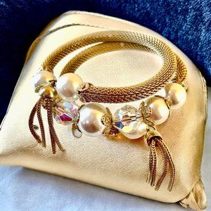 Vintage Gold-tone Bracelet SPRING COIL WRAP Beads Pearls Tassels